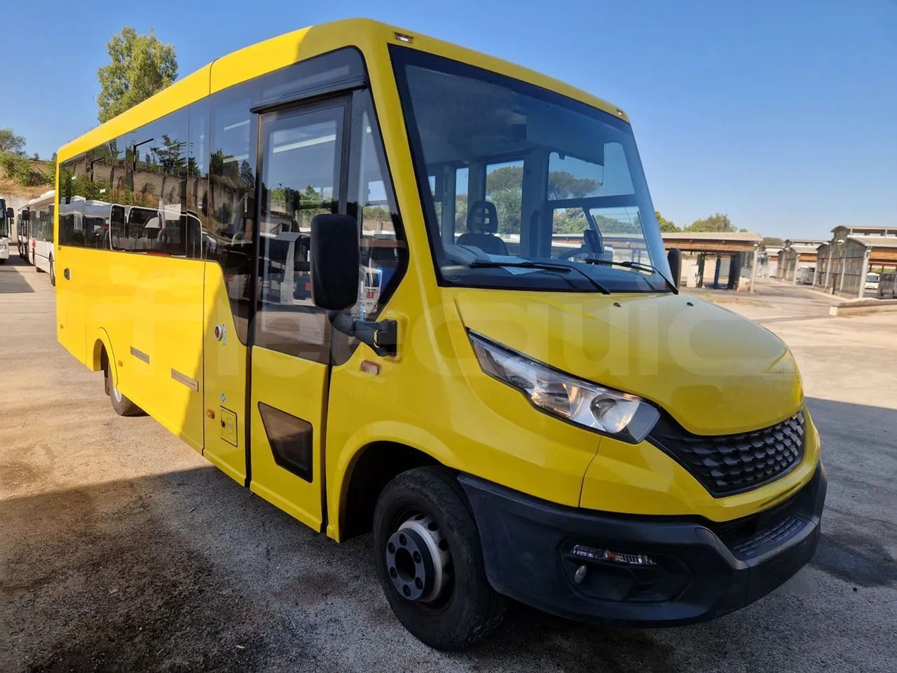 Iveco Indcar - Školski autobus: slika Iveco Indcar - Školski autobus Iveco Indcar - Školski autobus: slika Iveco Indcar - Školski autobus