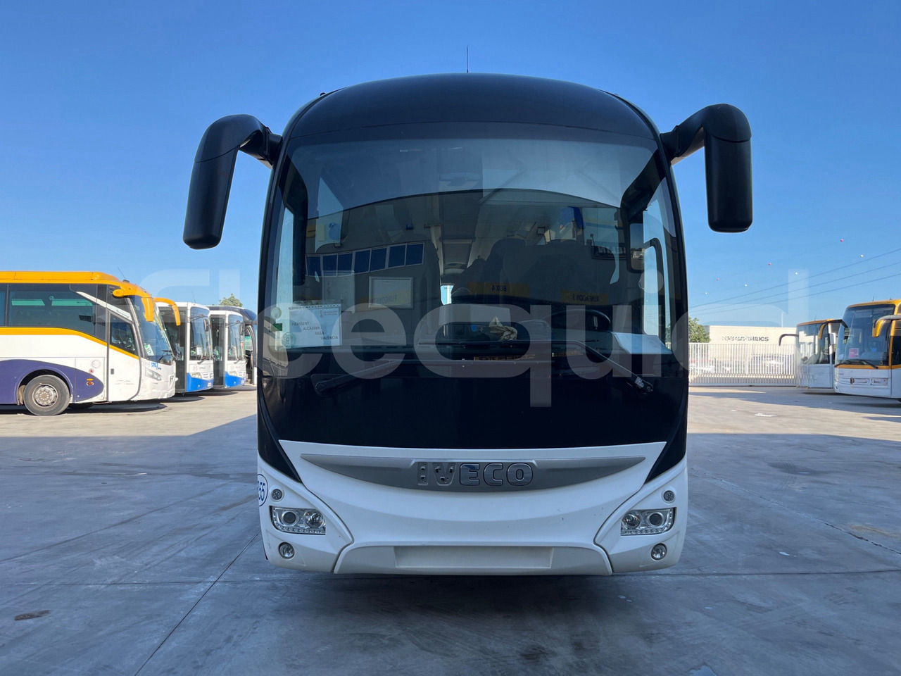 Iveco Magelys - Turistički autobus: slika Iveco Magelys - Turistički autobus Iveco Magelys - Turistički autobus: slika Iveco Magelys - Turistički autobus