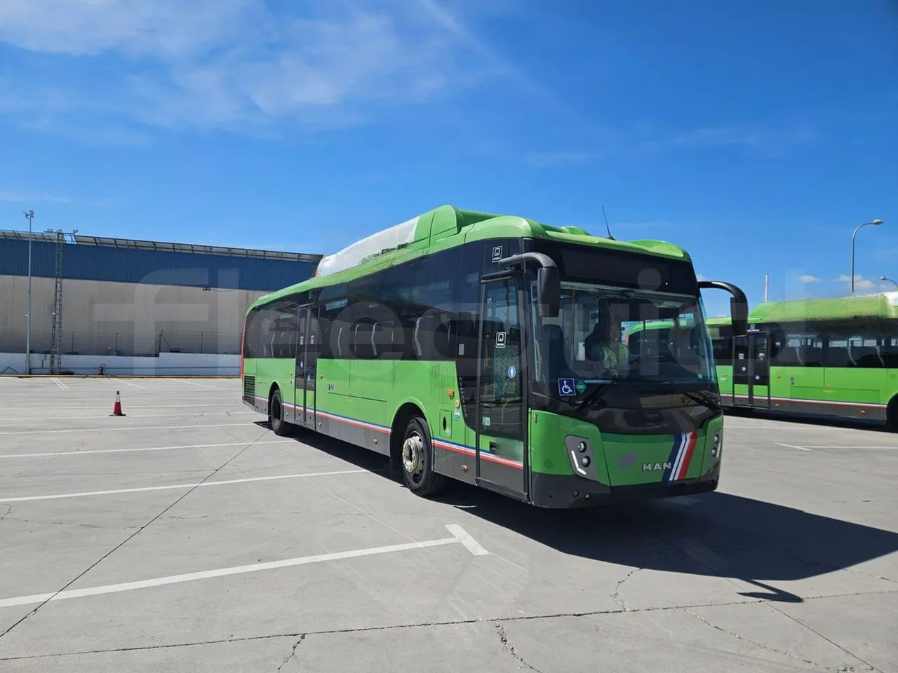 Man Castrosua - Prigradski autobus: slika Man Castrosua - Prigradski autobus Man Castrosua - Prigradski autobus: slika Man Castrosua - Prigradski autobus