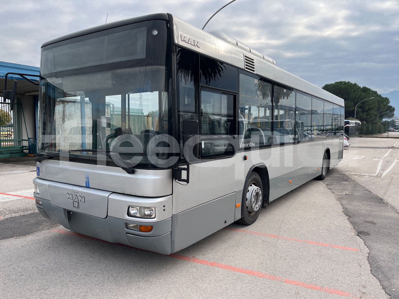 Man Lion's Classic - Prigradski autobus: slika Man Lion's Classic - Prigradski autobus Man Lion's Classic - Prigradski autobus: slika Man Lion's Classic - Prigradski autobus