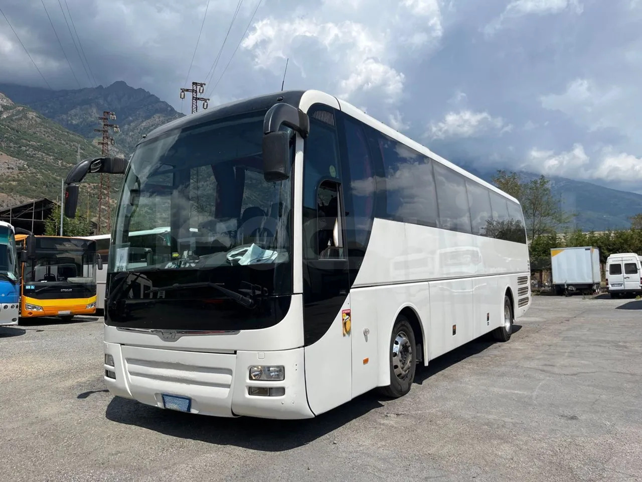 Man Lion's Coach - Turistički autobus: slika Man Lion's Coach - Turistički autobus Man Lion's Coach - Turistički autobus: slika Man Lion's Coach - Turistički autobus