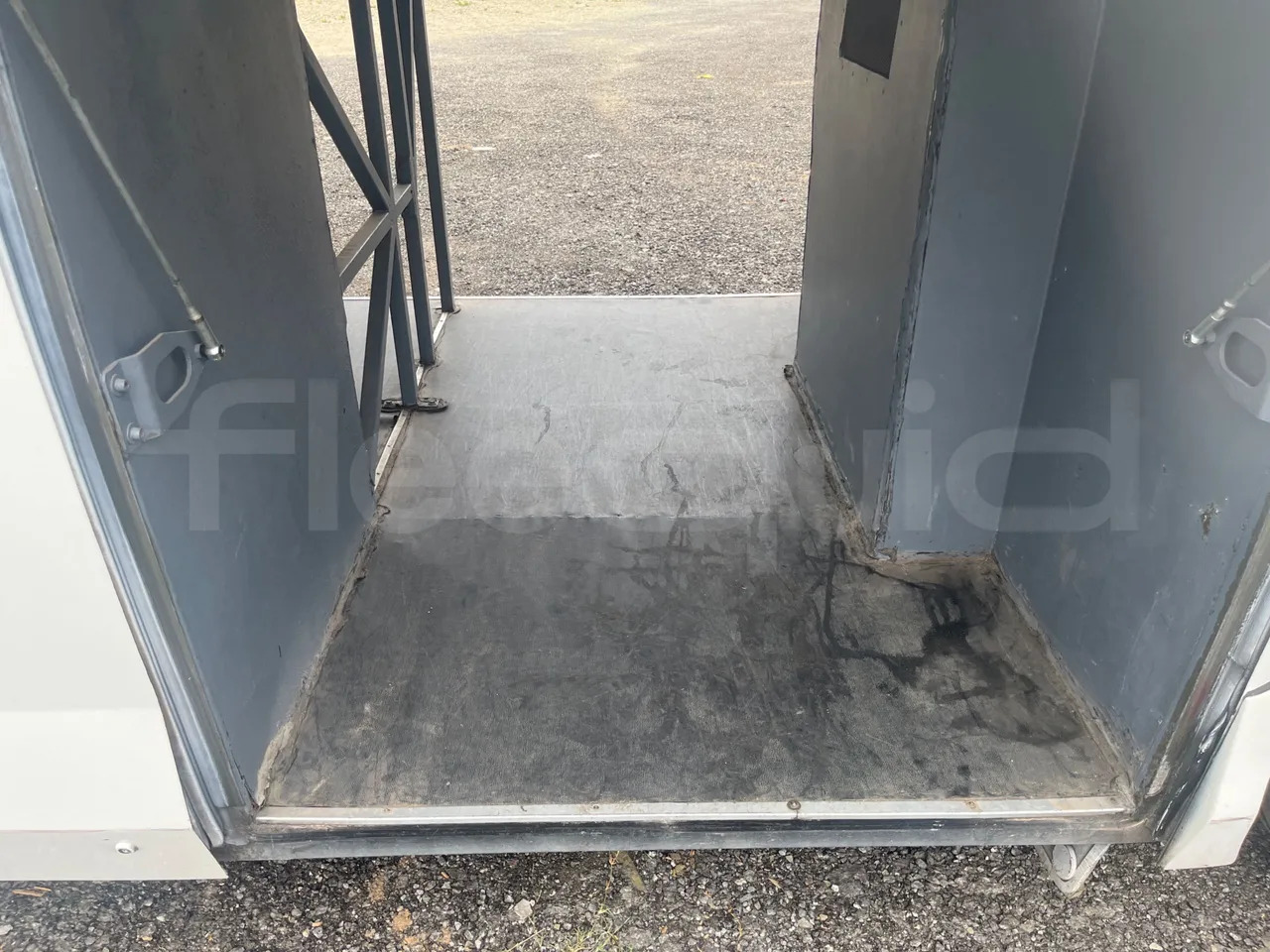 Man TITANIUM - Turistički autobus: slika Man TITANIUM - Turistički autobus Man TITANIUM - Turistički autobus: slika Man TITANIUM - Turistički autobus