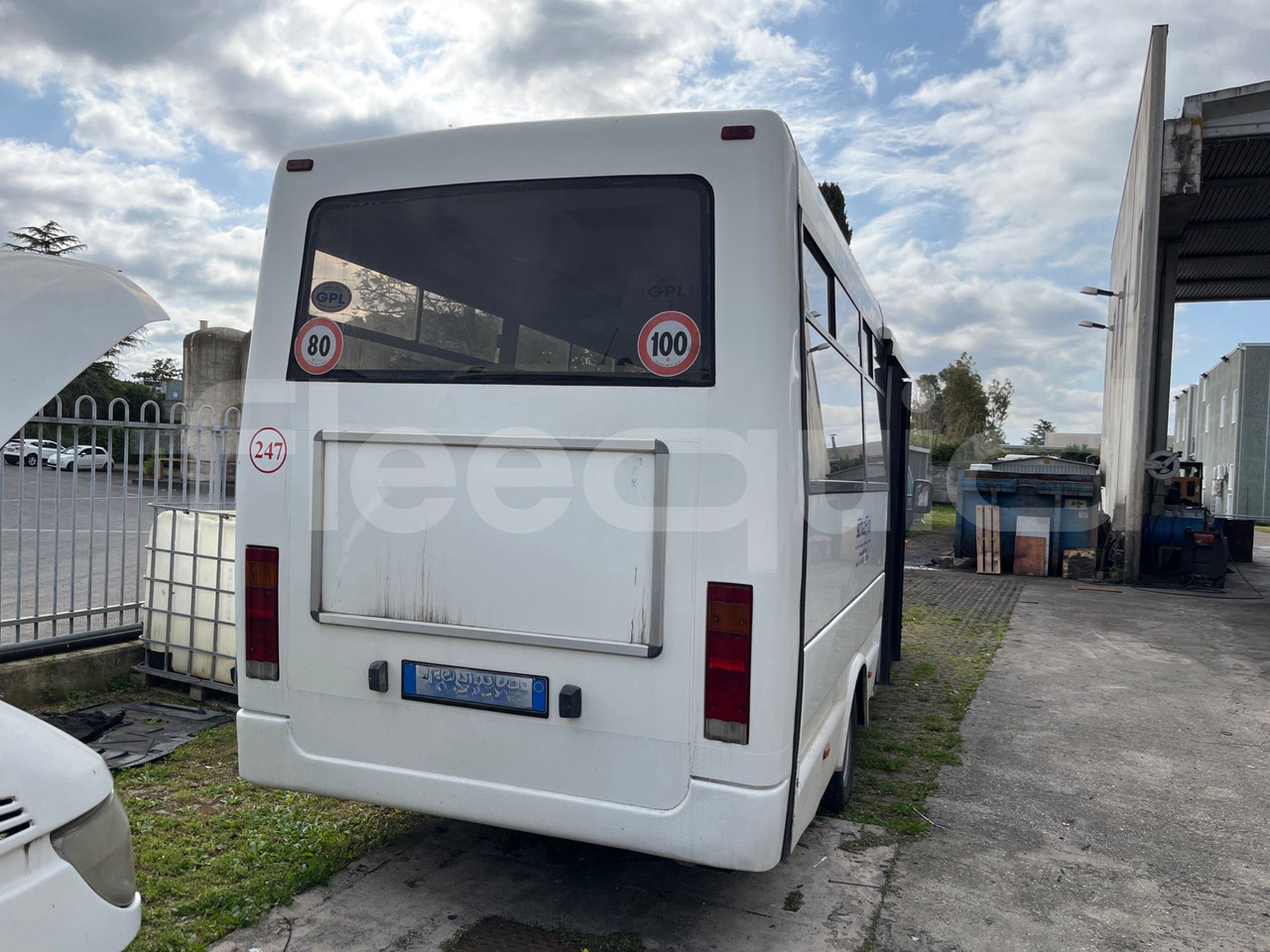 Mercedes-Benz 414T - Minibus, Putnički kombi: slika  Mercedes-Benz 414T - Minibus, Putnički kombi Mercedes-Benz 414T - Minibus, Putnički kombi: slika  Mercedes-Benz 414T - Minibus, Putnički kombi