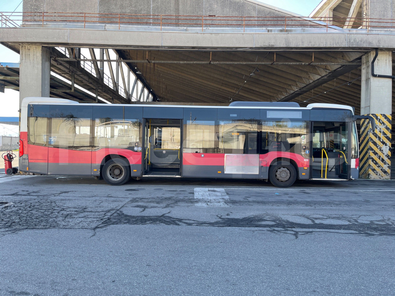 Gradski autobus Mercedes-Benz Citaro: slika Gradski autobus Mercedes-Benz Citaro Gradski autobus Mercedes-Benz Citaro: slika Gradski autobus Mercedes-Benz Citaro