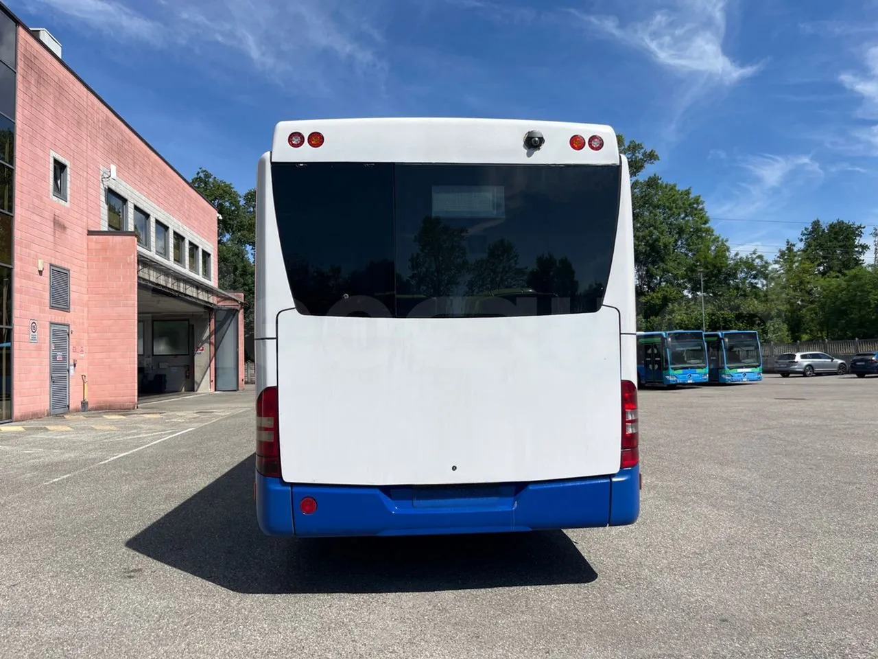 Mercedes-Benz Conecto - Gradski autobus: slika Mercedes-Benz Conecto - Gradski autobus Mercedes-Benz Conecto - Gradski autobus: slika Mercedes-Benz Conecto - Gradski autobus