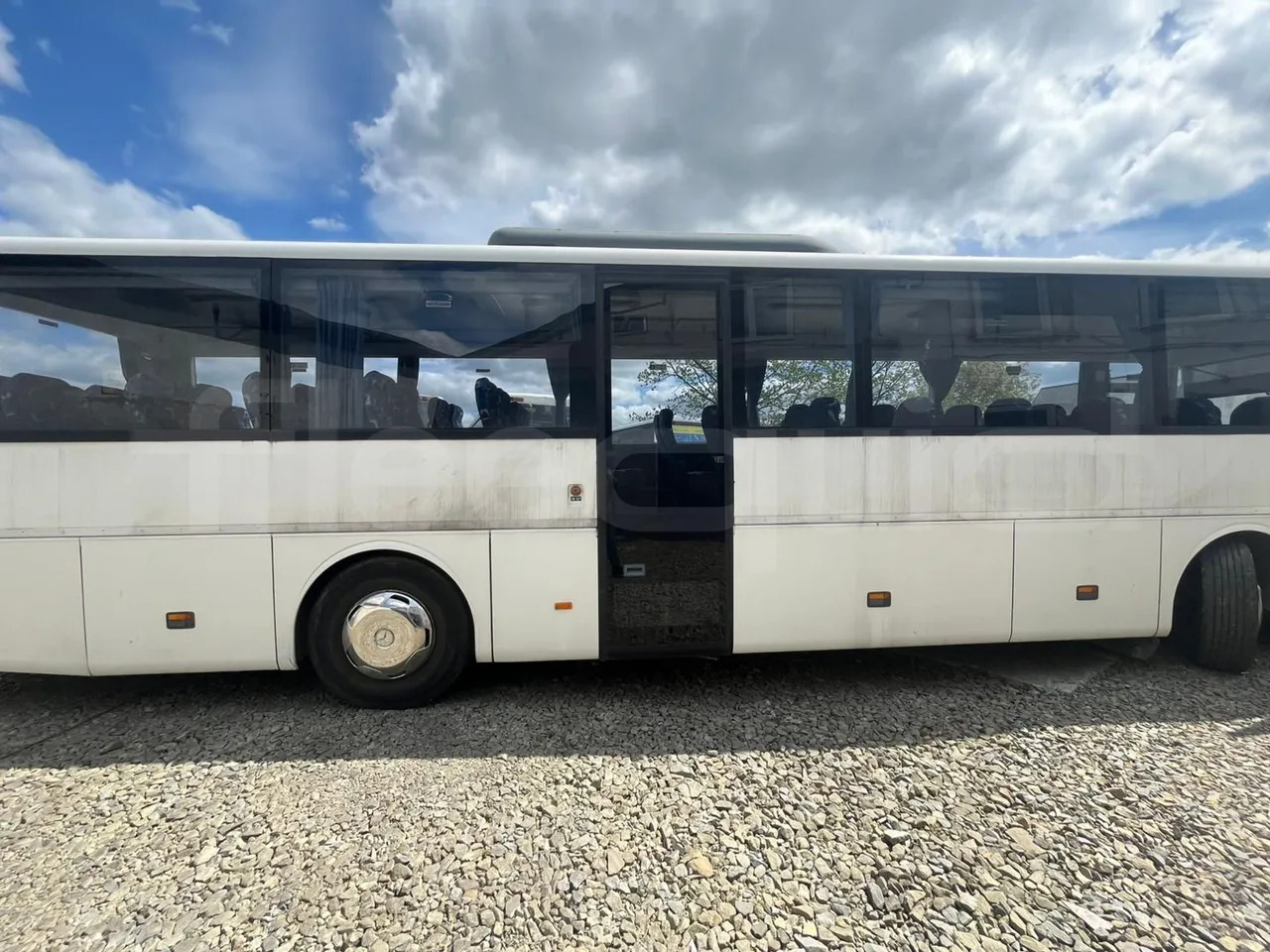 Turistički autobus Mercedes-Benz Intouro: slika Turistički autobus Mercedes-Benz Intouro