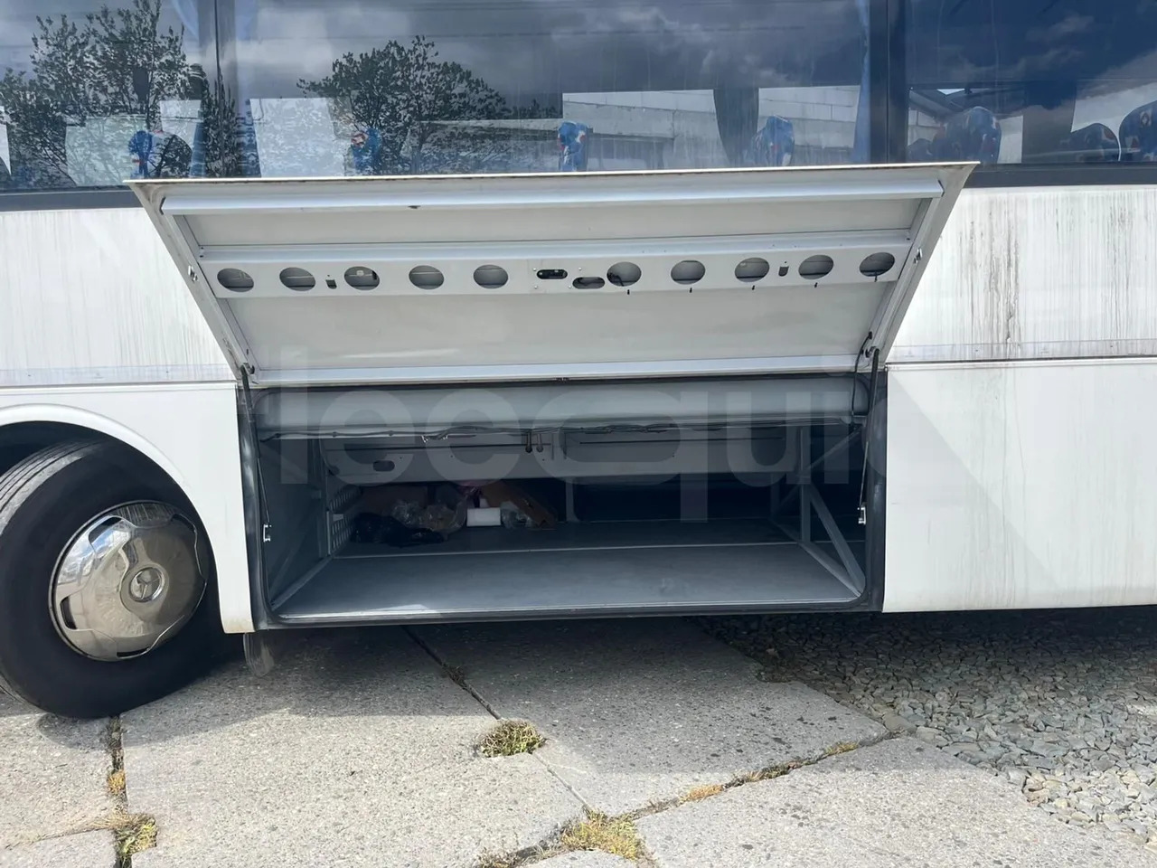 Turistički autobus Mercedes-Benz Intouro: slika Turistički autobus Mercedes-Benz Intouro