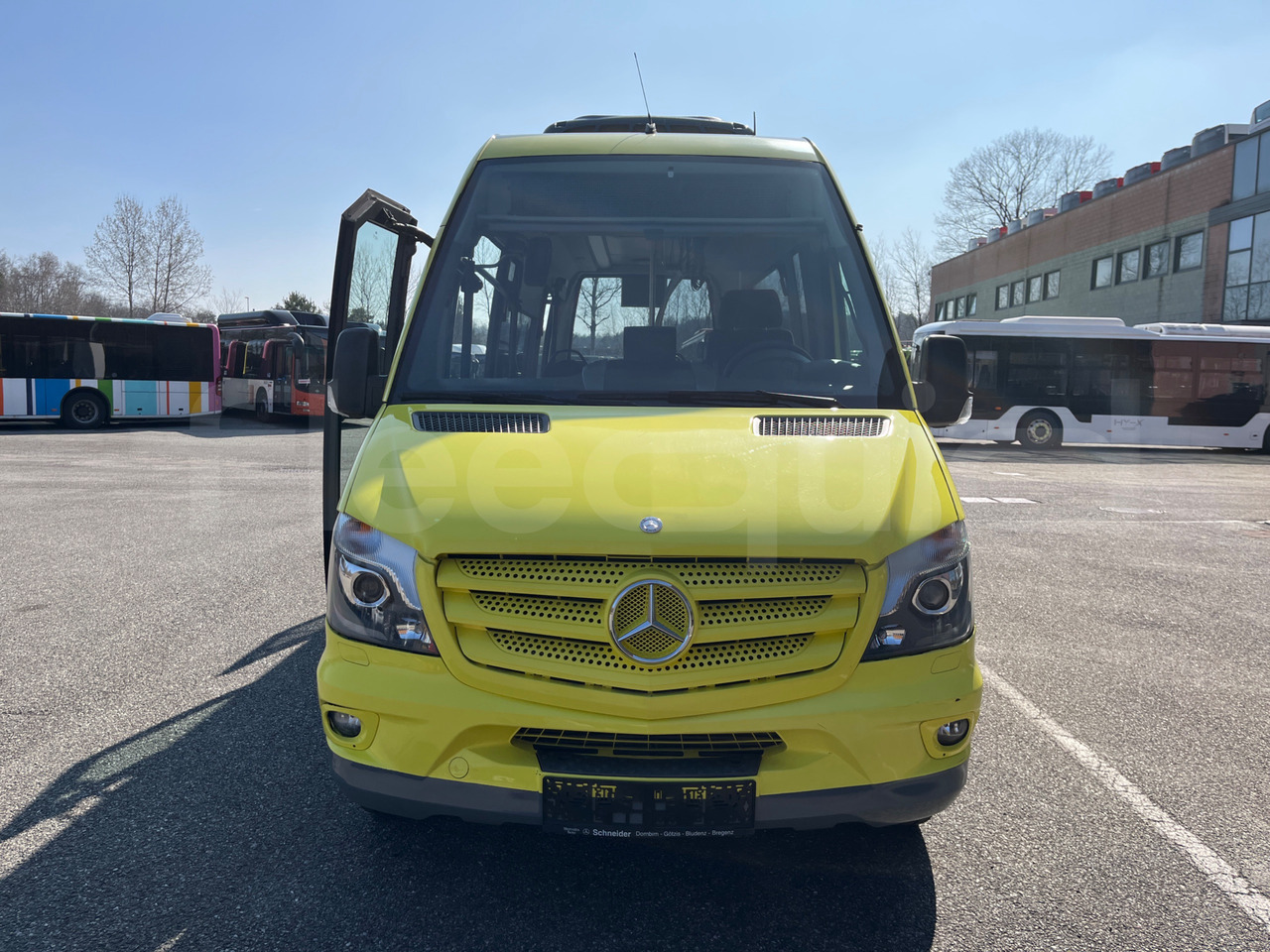 Mercedes-Benz Sprinter - Minibus, Putnički kombi: slika Mercedes-Benz Sprinter - Minibus, Putnički kombi Mercedes-Benz Sprinter - Minibus, Putnički kombi: slika Mercedes-Benz Sprinter - Minibus, Putnički kombi