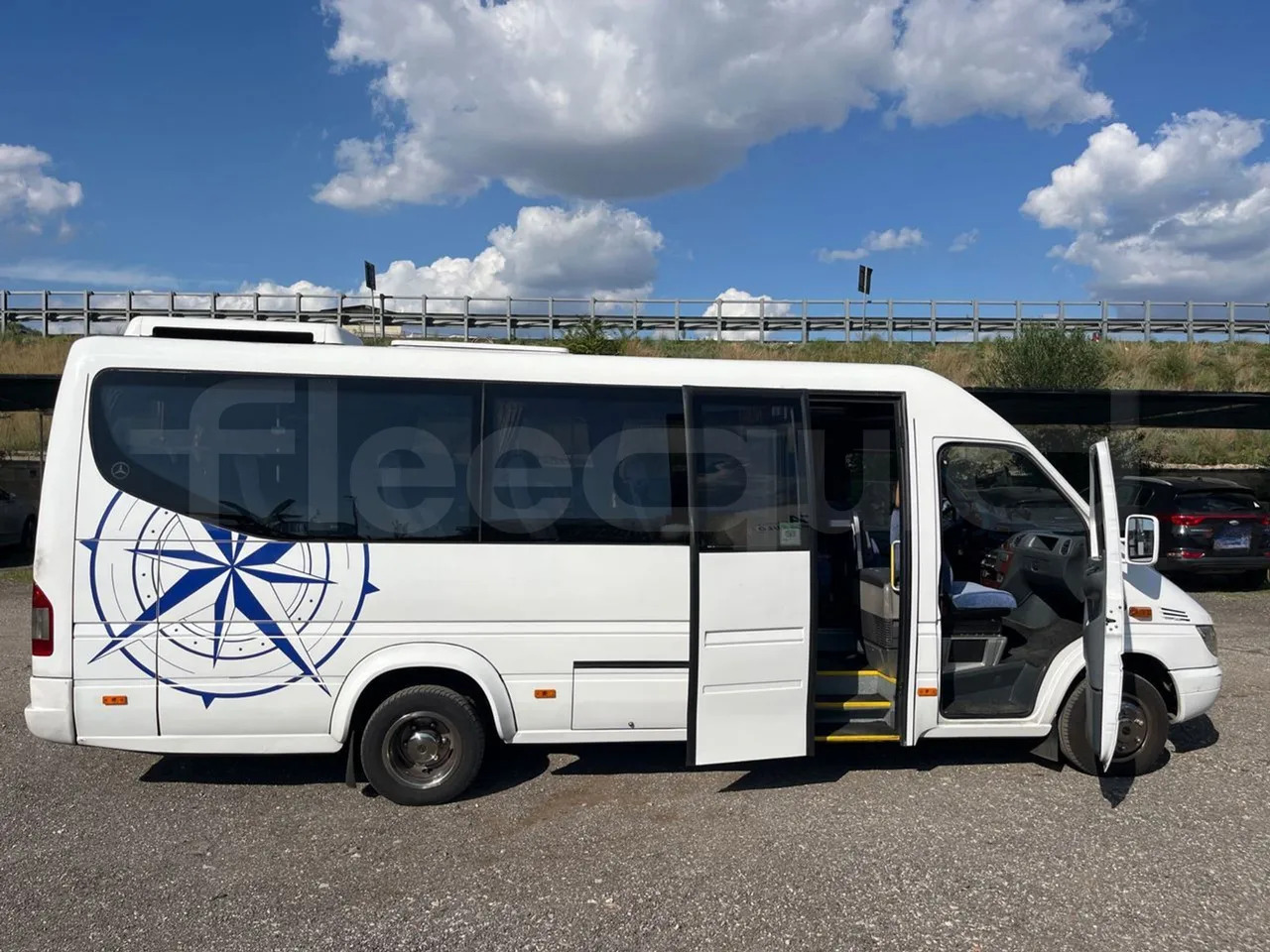 Prigradski autobus Mercedes-Benz Sprinter: slika Prigradski autobus Mercedes-Benz Sprinter Prigradski autobus Mercedes-Benz Sprinter: slika Prigradski autobus Mercedes-Benz Sprinter