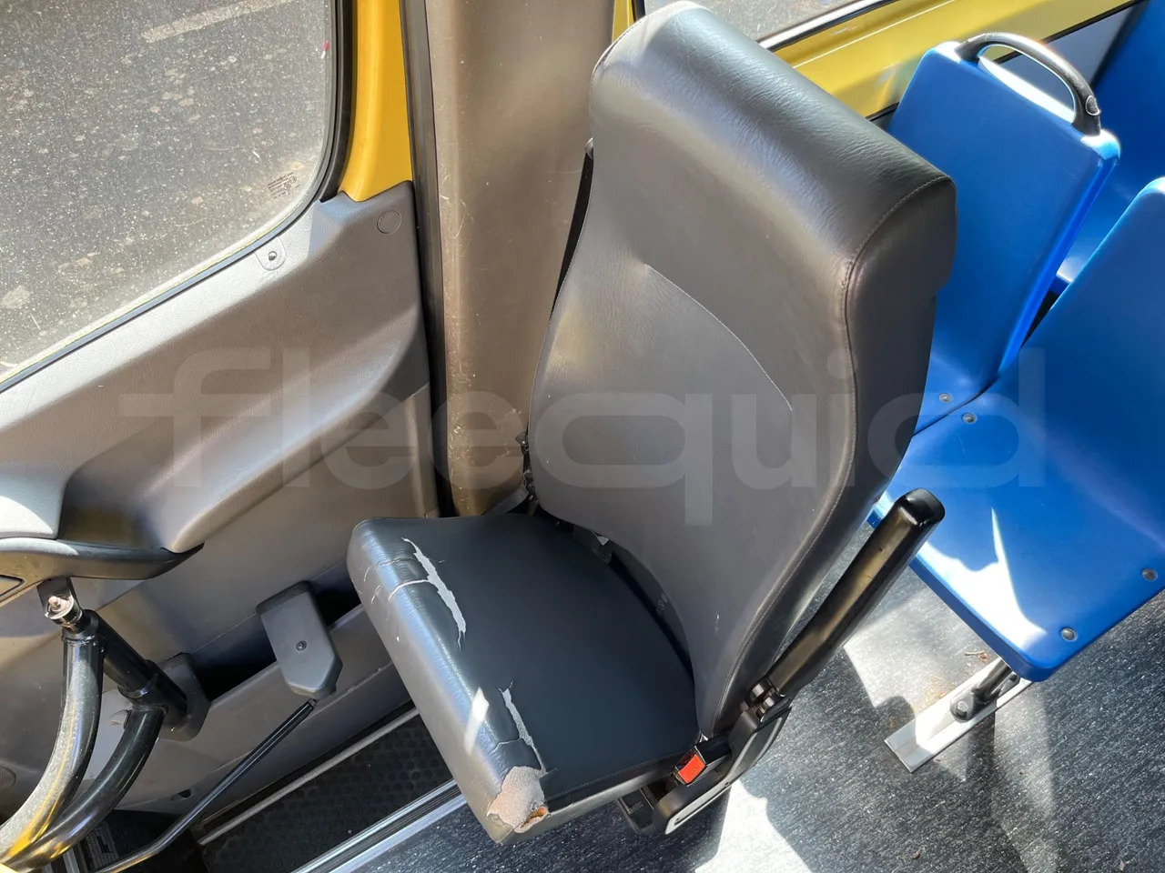 Školski autobus Mercedes-Benz Sprinter: slika Školski autobus Mercedes-Benz Sprinter