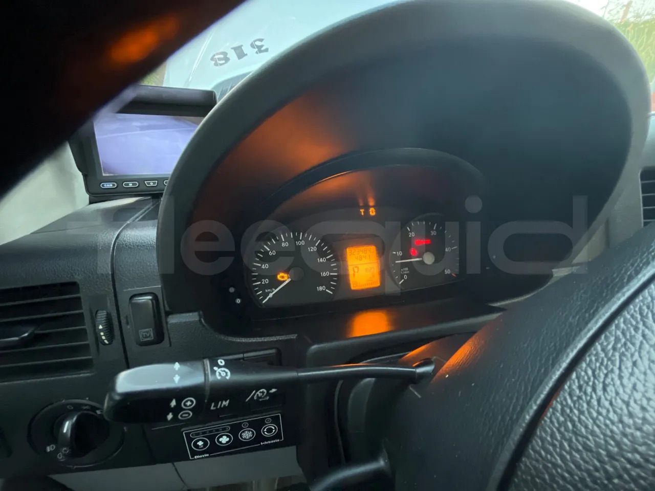 Mercedes-Benz Sprinter - Turistički autobus: slika Mercedes-Benz Sprinter - Turistički autobus Mercedes-Benz Sprinter - Turistički autobus: slika Mercedes-Benz Sprinter - Turistički autobus