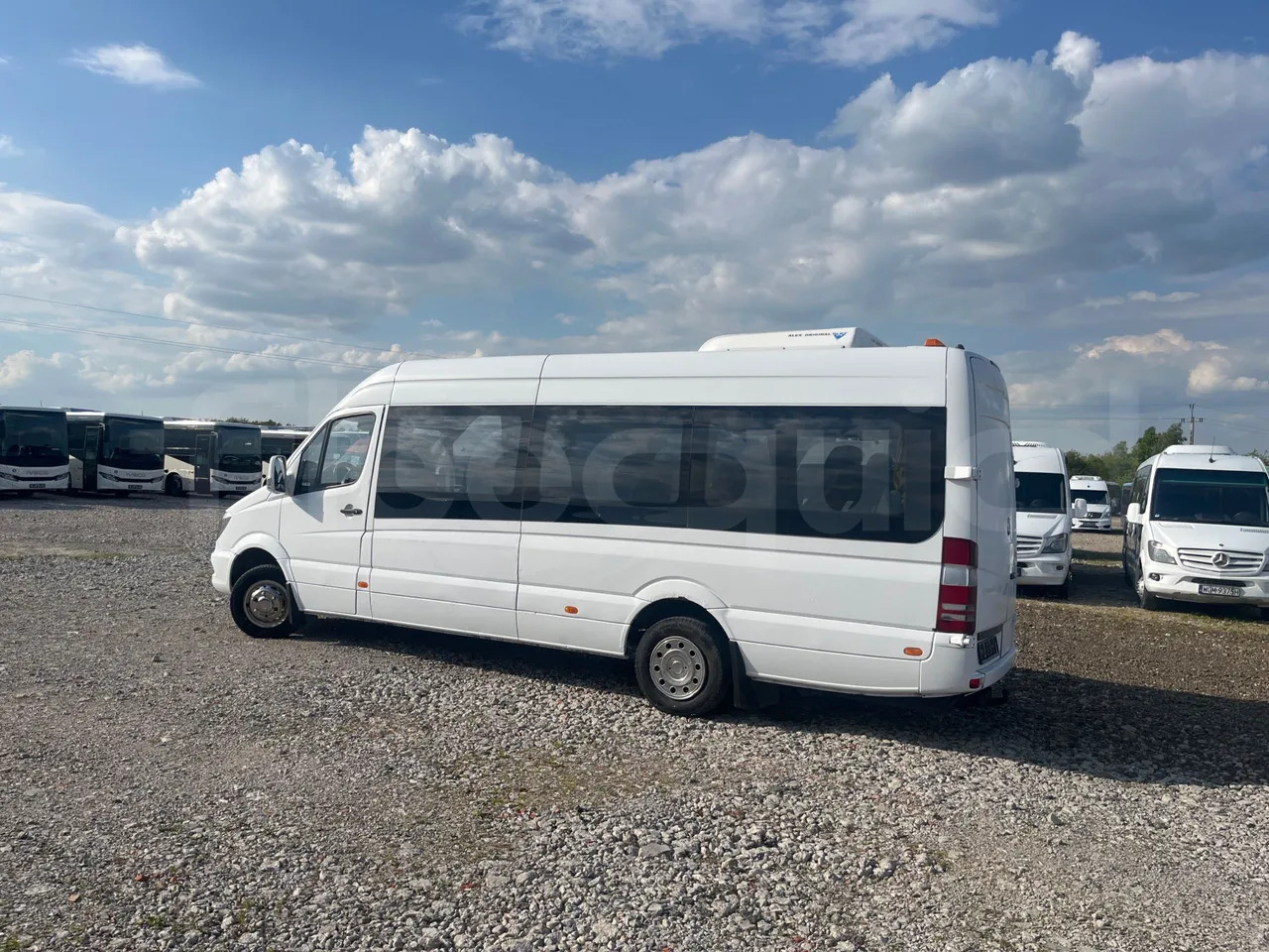 Mercedes-Benz Sprinter - Prigradski autobus: slika Mercedes-Benz Sprinter - Prigradski autobus Mercedes-Benz Sprinter - Prigradski autobus: slika Mercedes-Benz Sprinter - Prigradski autobus