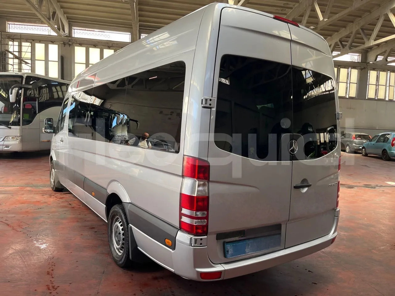 Minibus, Putnički kombi Mercedes-Benz Sprinter: slika Minibus, Putnički kombi Mercedes-Benz Sprinter