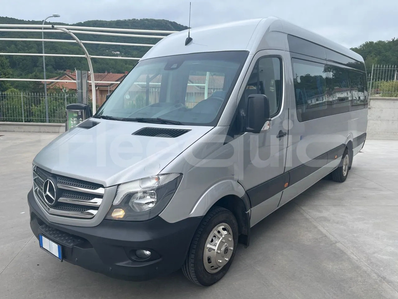 Mercedes-Benz Sprinter - Minibus, Putnički kombi: slika Mercedes-Benz Sprinter - Minibus, Putnički kombi Mercedes-Benz Sprinter - Minibus, Putnički kombi: slika Mercedes-Benz Sprinter - Minibus, Putnički kombi
