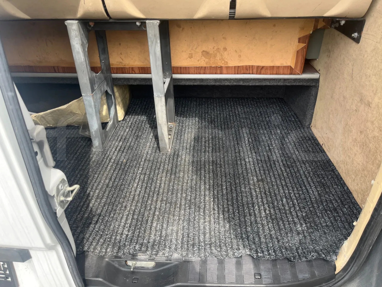 Mercedes-Benz Sprinter - Minibus, Putnički kombi: slika Mercedes-Benz Sprinter - Minibus, Putnički kombi Mercedes-Benz Sprinter - Minibus, Putnički kombi: slika Mercedes-Benz Sprinter - Minibus, Putnički kombi