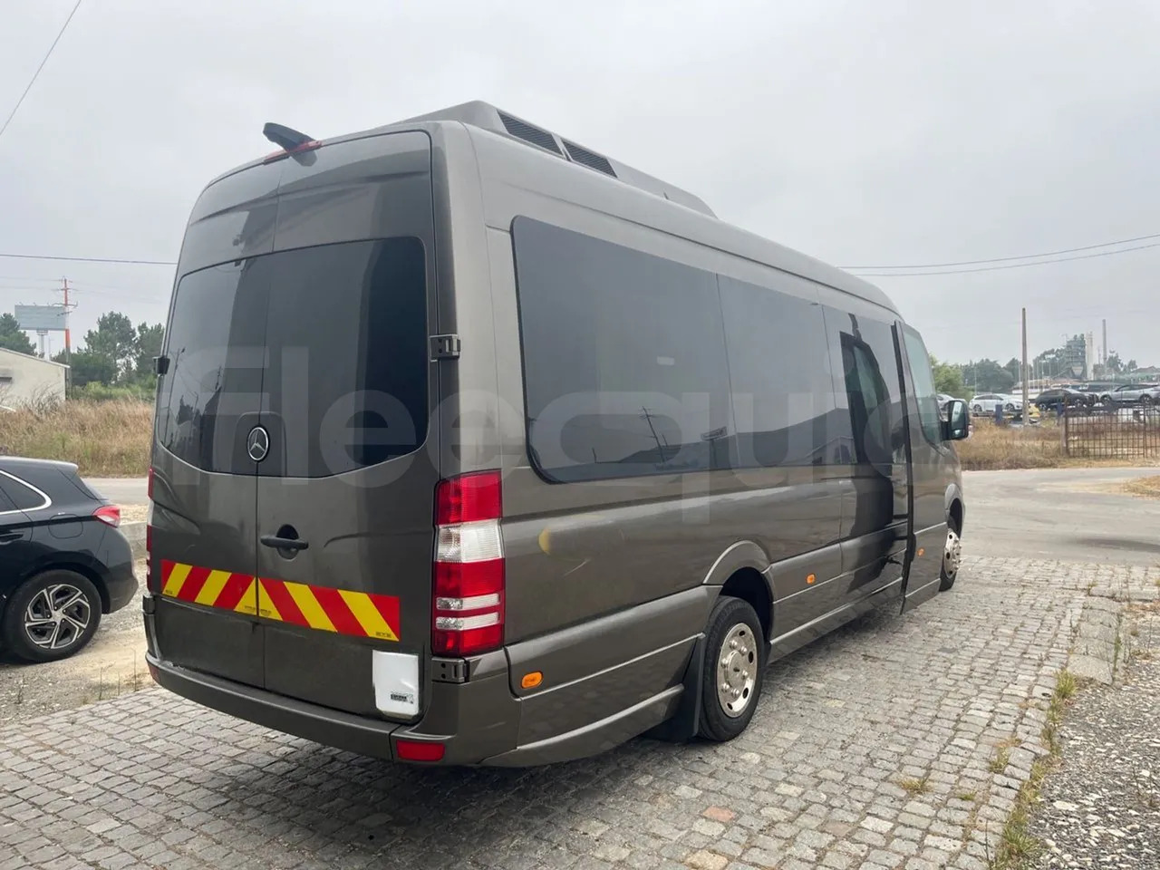 Mercedes-Benz Sprinter - Minibus, Putnički kombi: slika  Mercedes-Benz Sprinter - Minibus, Putnički kombi Mercedes-Benz Sprinter - Minibus, Putnički kombi: slika  Mercedes-Benz Sprinter - Minibus, Putnički kombi