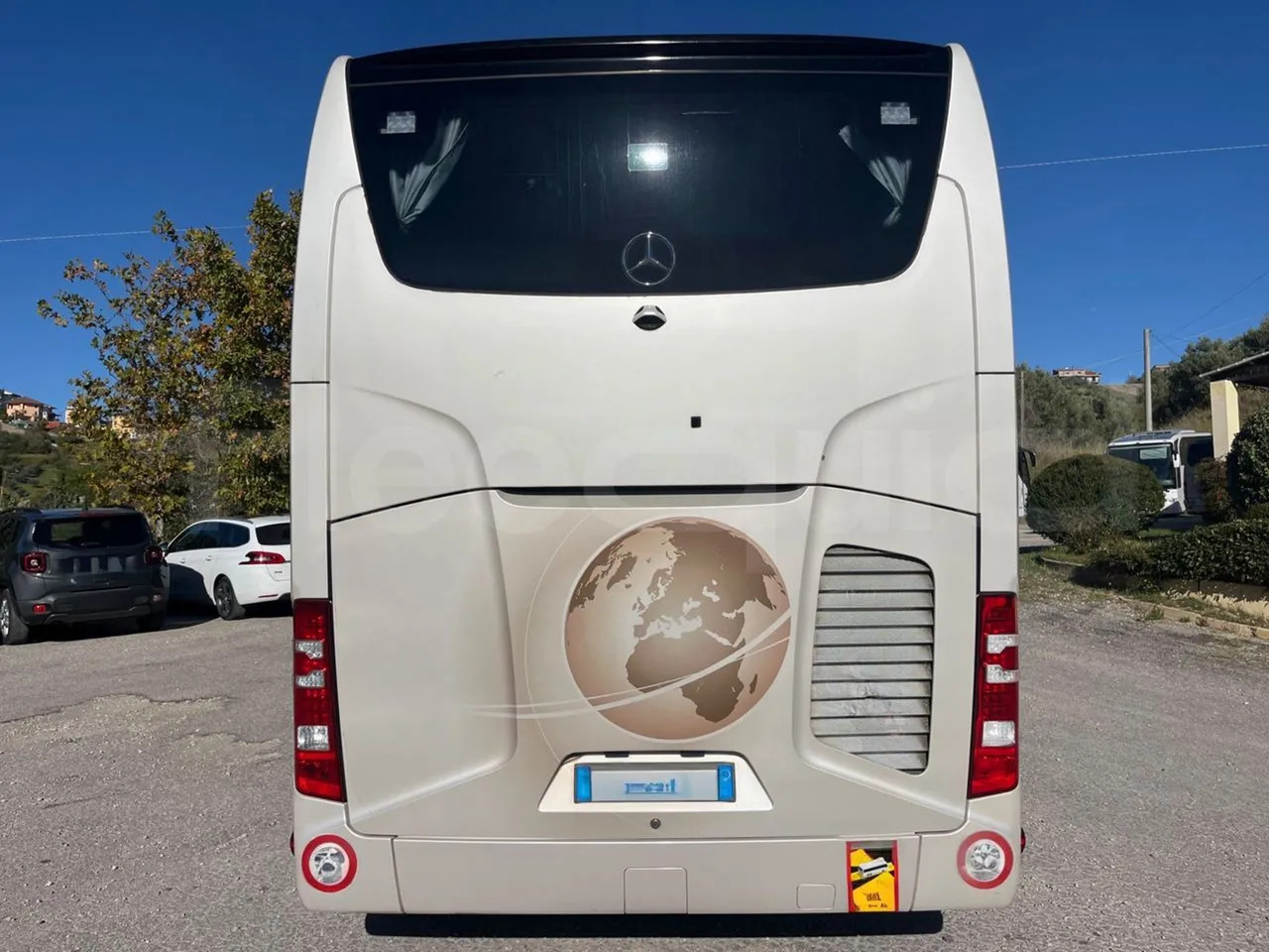 Mercedes-Benz Tourismo - Turistički autobus: slika Mercedes-Benz Tourismo - Turistički autobus Mercedes-Benz Tourismo - Turistički autobus: slika Mercedes-Benz Tourismo - Turistički autobus