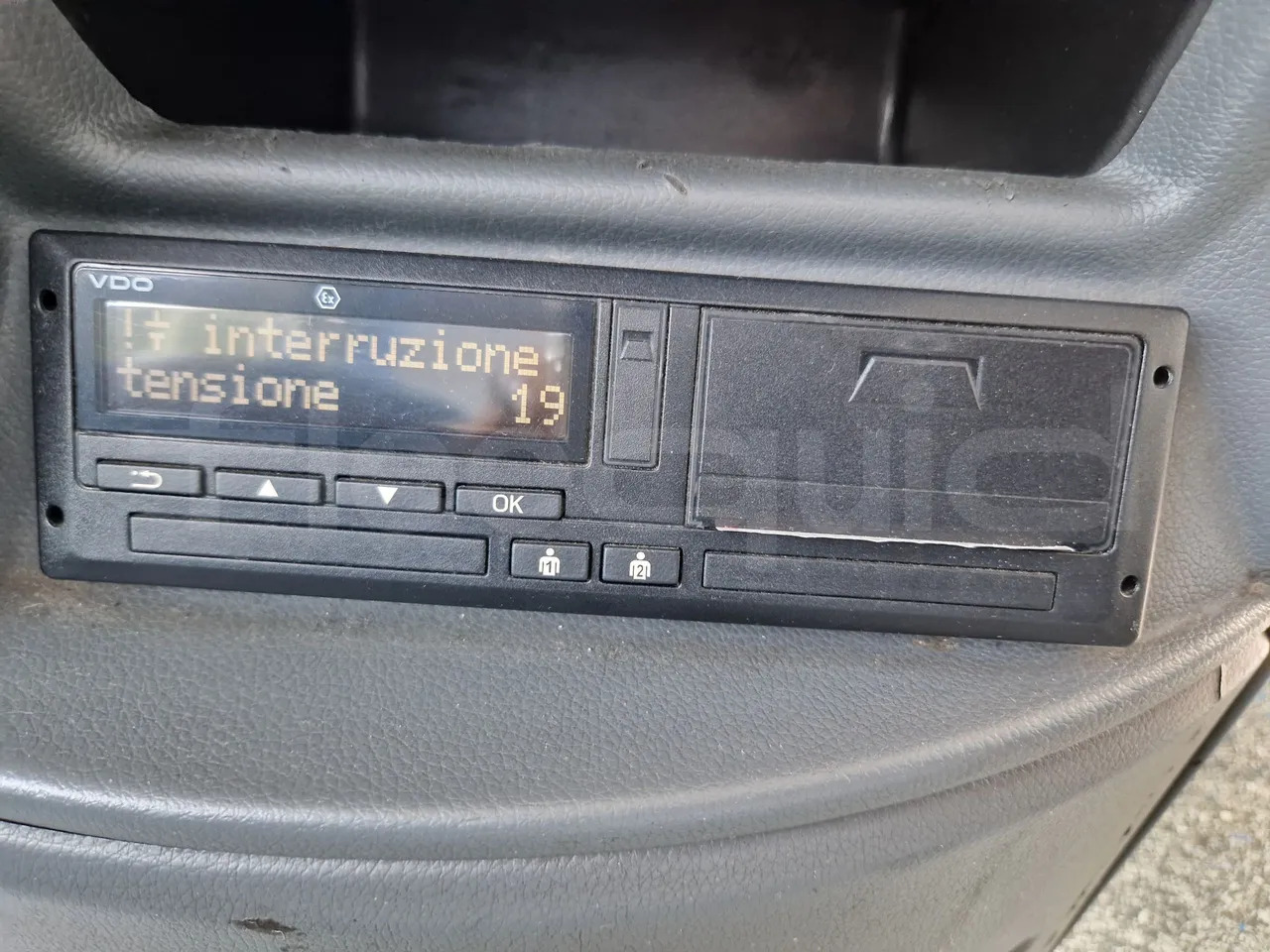 Turistički autobus Mercedes-Benz Tourismo: slika Turistički autobus Mercedes-Benz Tourismo