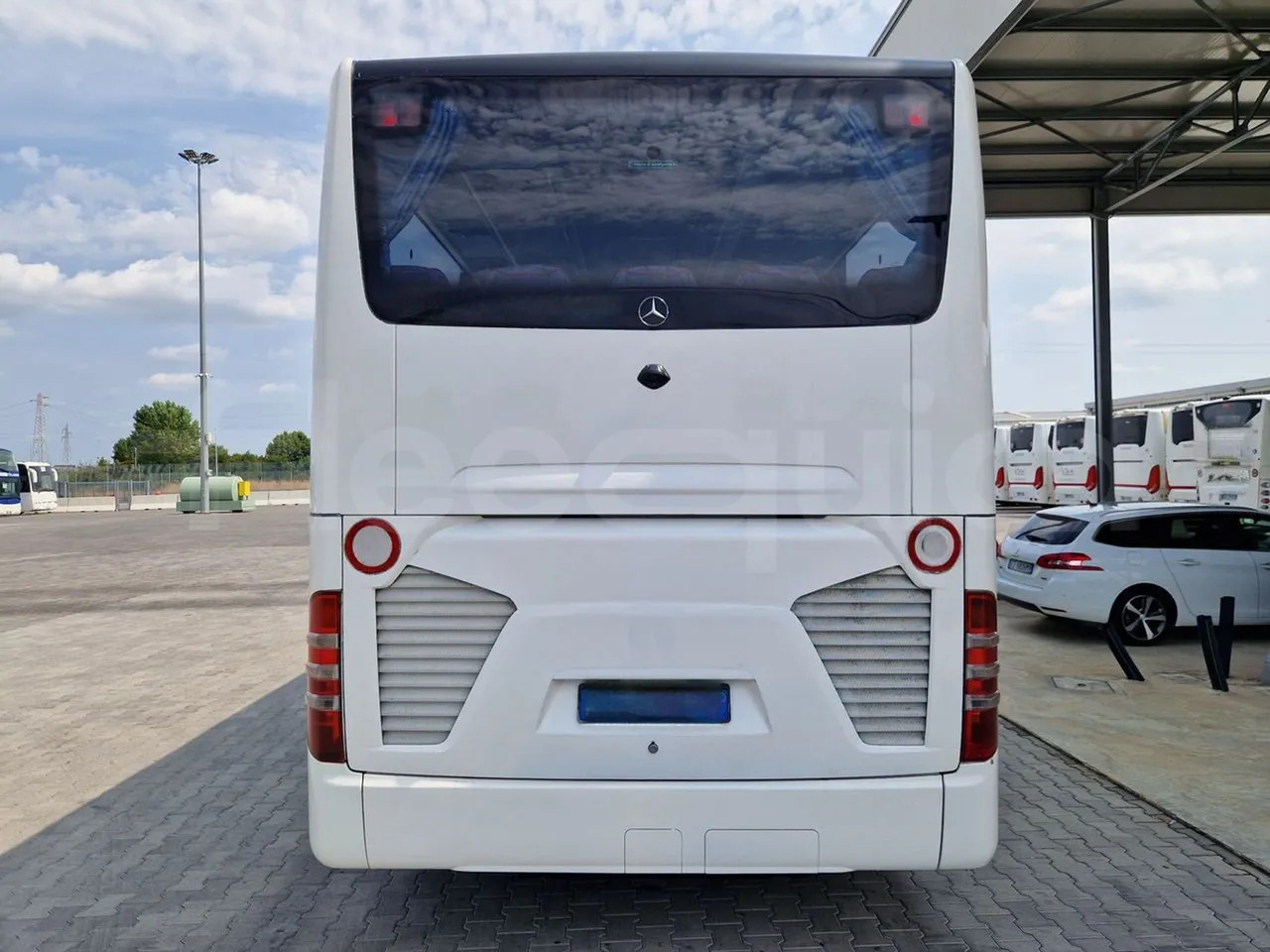Mercedes-Benz Tourismo - Turistički autobus: slika Mercedes-Benz Tourismo - Turistički autobus Mercedes-Benz Tourismo - Turistički autobus: slika Mercedes-Benz Tourismo - Turistički autobus