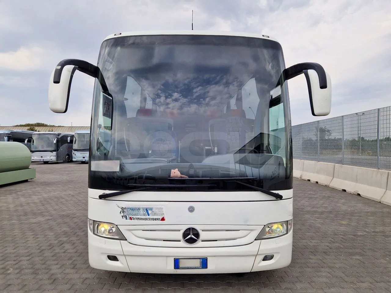 Mercedes-Benz Tourismo - Turistički autobus: slika  Mercedes-Benz Tourismo - Turistički autobus Mercedes-Benz Tourismo - Turistički autobus: slika  Mercedes-Benz Tourismo - Turistički autobus