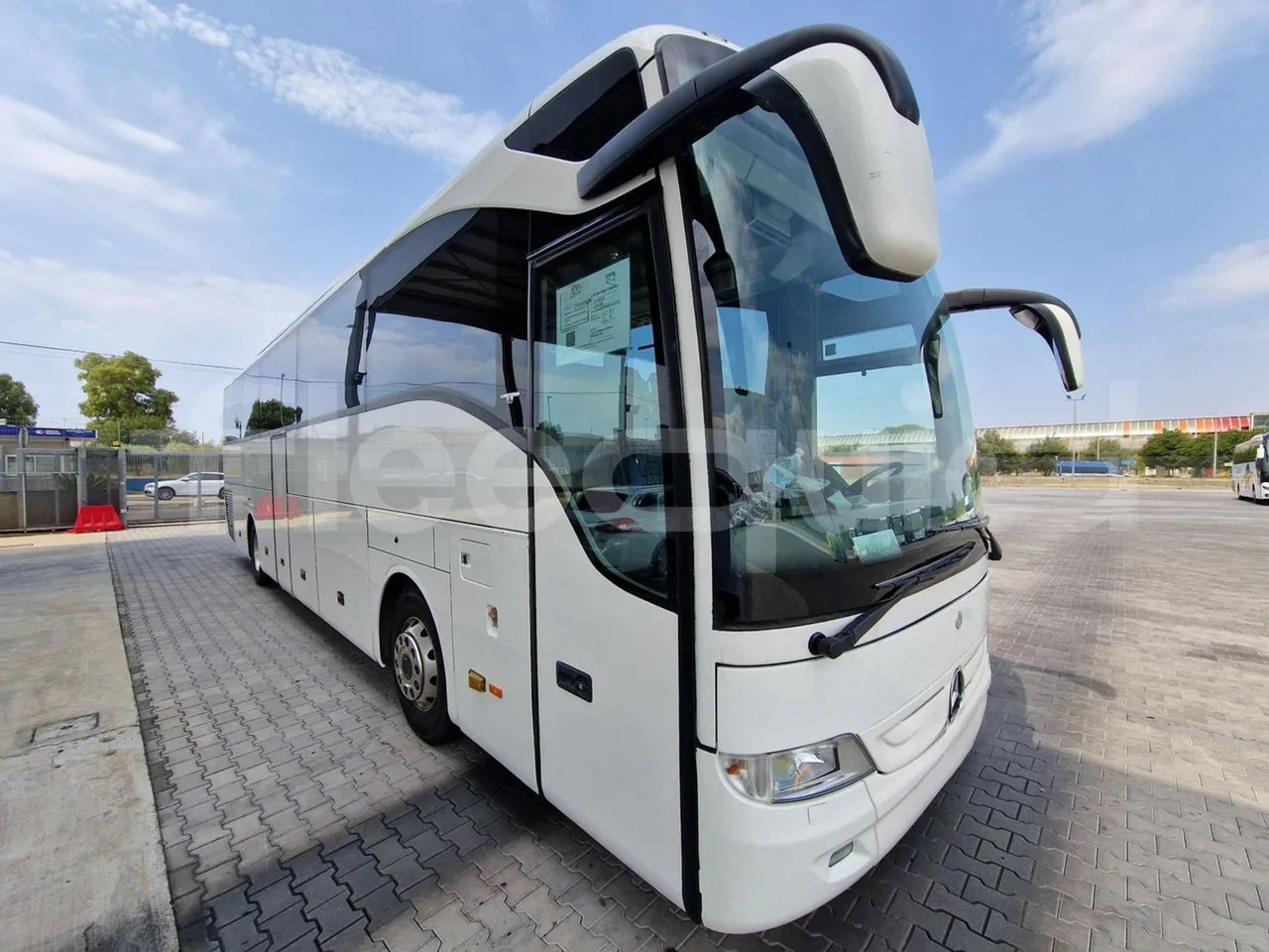 Mercedes-Benz Tourismo - Turistički autobus: slika Mercedes-Benz Tourismo - Turistički autobus Mercedes-Benz Tourismo - Turistički autobus: slika Mercedes-Benz Tourismo - Turistički autobus