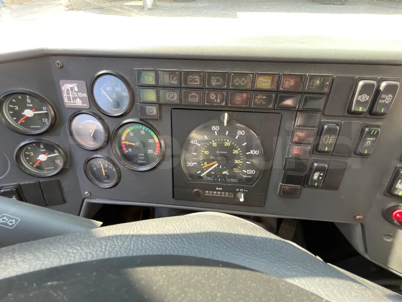 N. 2 Setra S315 - Prigradski autobus: slika  N. 2 Setra S315 - Prigradski autobus N. 2 Setra S315 - Prigradski autobus: slika  N. 2 Setra S315 - Prigradski autobus