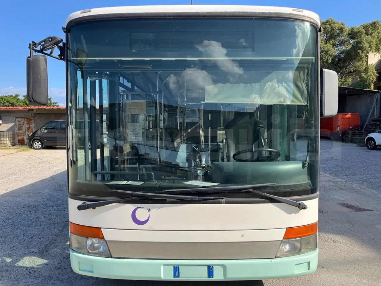 N. 2 Setra S315 - Prigradski autobus: slika  N. 2 Setra S315 - Prigradski autobus N. 2 Setra S315 - Prigradski autobus: slika  N. 2 Setra S315 - Prigradski autobus