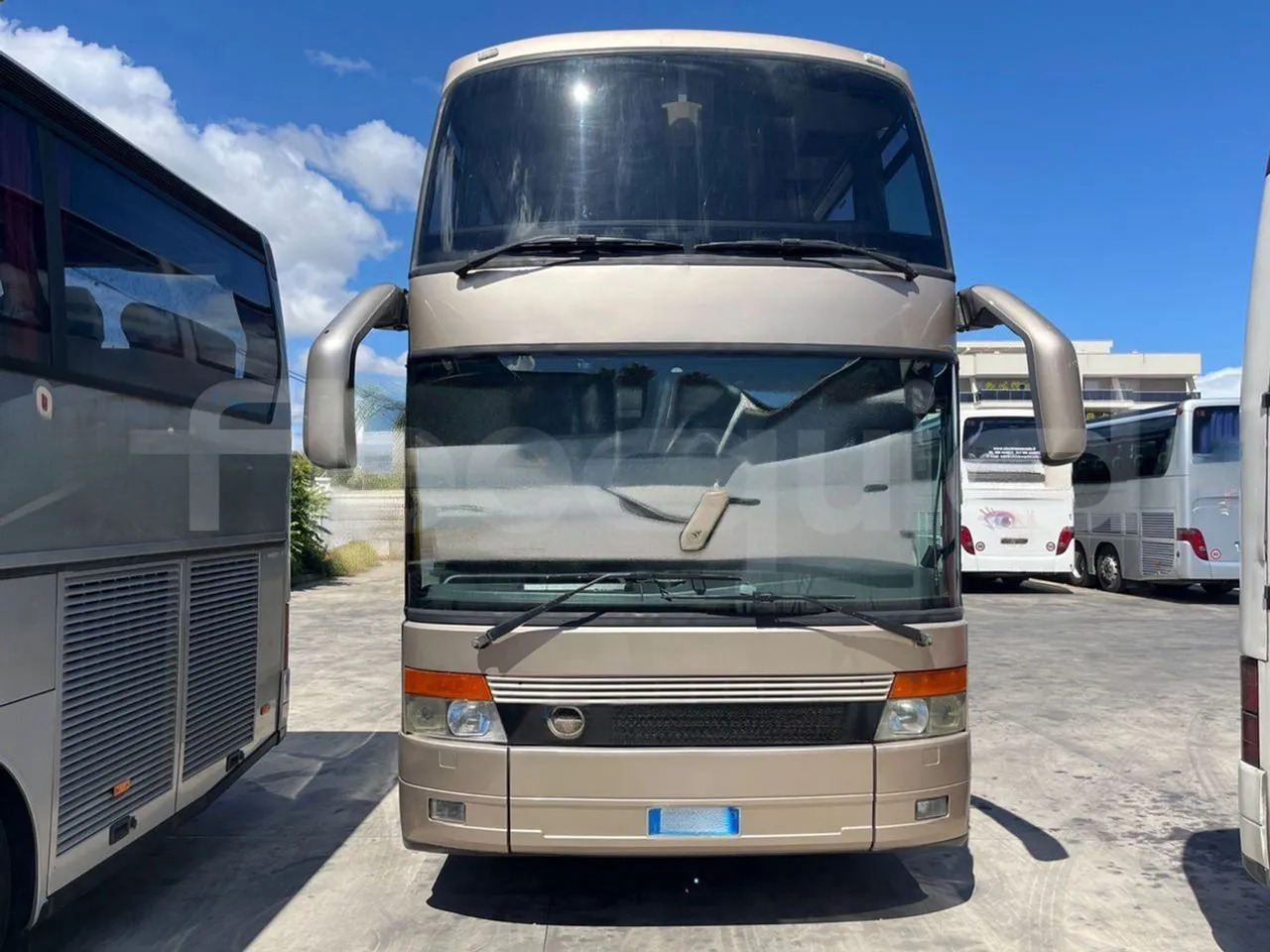 Setra S328 - Autobus na kat: slika Setra S328 - Autobus na kat Setra S328 - Autobus na kat: slika Setra S328 - Autobus na kat