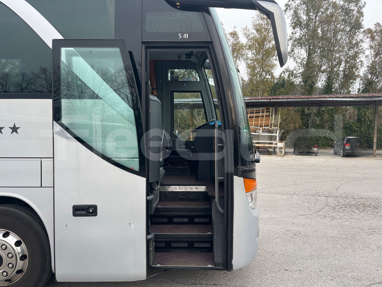 Turistički autobus Setra S415: slika Turistički autobus Setra S415 Turistički autobus Setra S415: slika Turistički autobus Setra S415