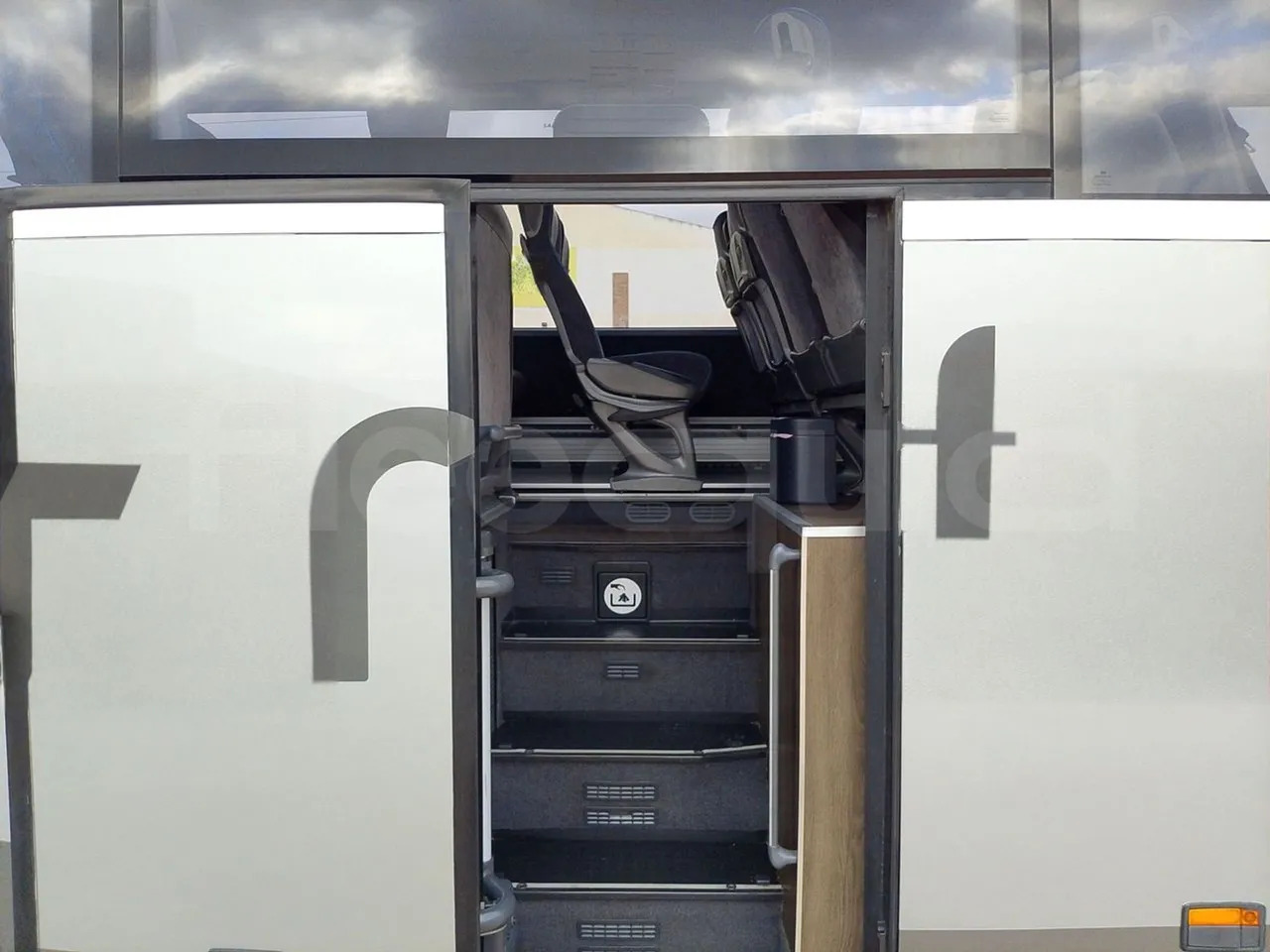 Zakup  Setra S416 Setra S416: slika Zakup  Setra S416 Setra S416