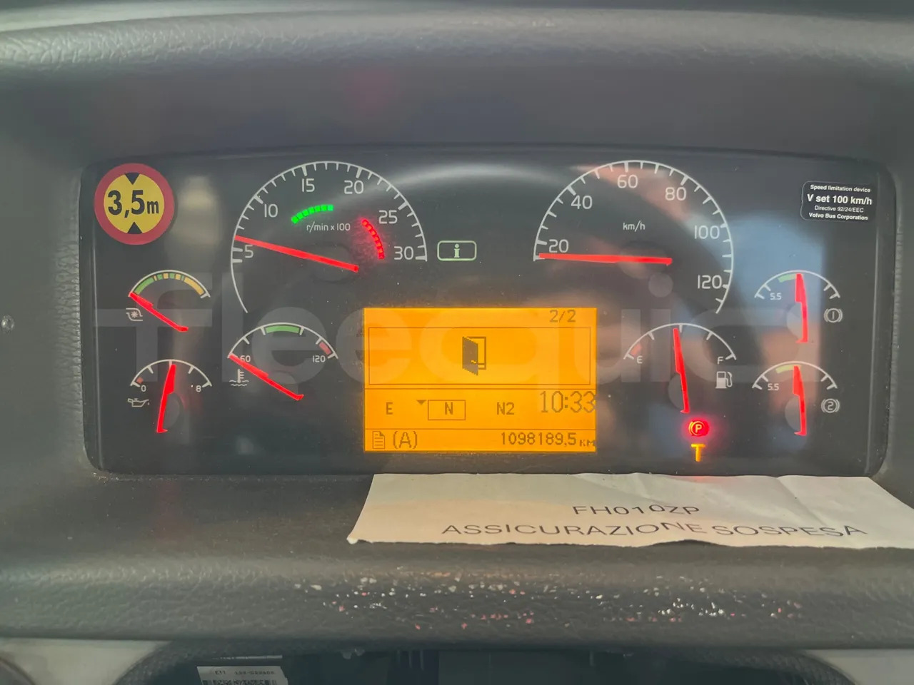 Volvo B12 - Turistički autobus: slika  Volvo B12 - Turistički autobus Volvo B12 - Turistički autobus: slika  Volvo B12 - Turistički autobus