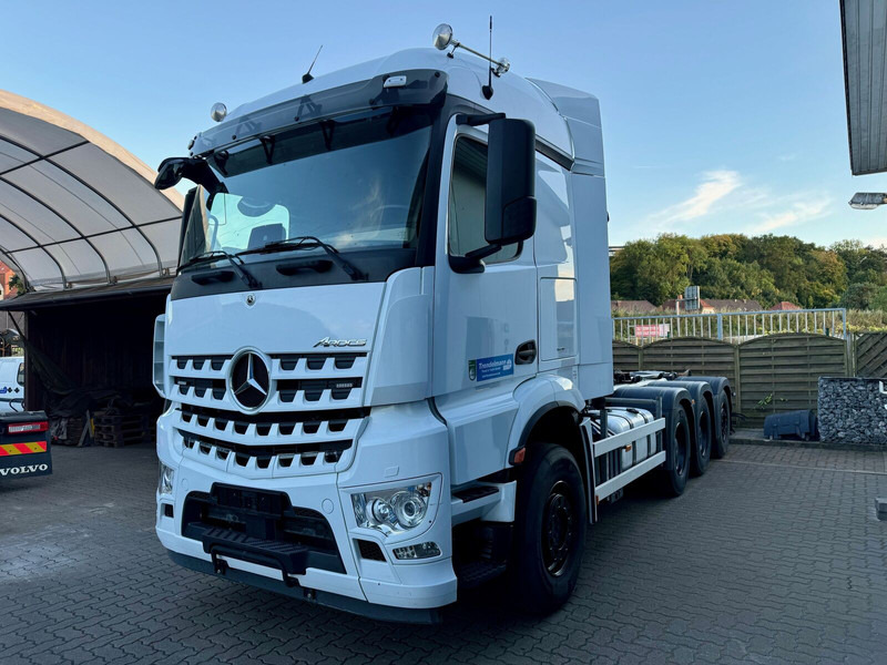 Mercedes-Benz Arocs MP5 3253 8x4 Tridem ARK HIAB 24 to - Kamion s kukastom dizalicom: slika Mercedes-Benz Arocs MP5 3253 8x4 Tridem ARK HIAB 24 to - Kamion s kukastom dizalicom Mercedes-Benz Arocs MP5 3253 8x4 Tridem ARK HIAB 24 to - Kamion s kukastom dizalicom: slika Mercedes-Benz Arocs MP5 3253 8x4 Tridem ARK HIAB 24 to - Kamion s kukastom dizalicom