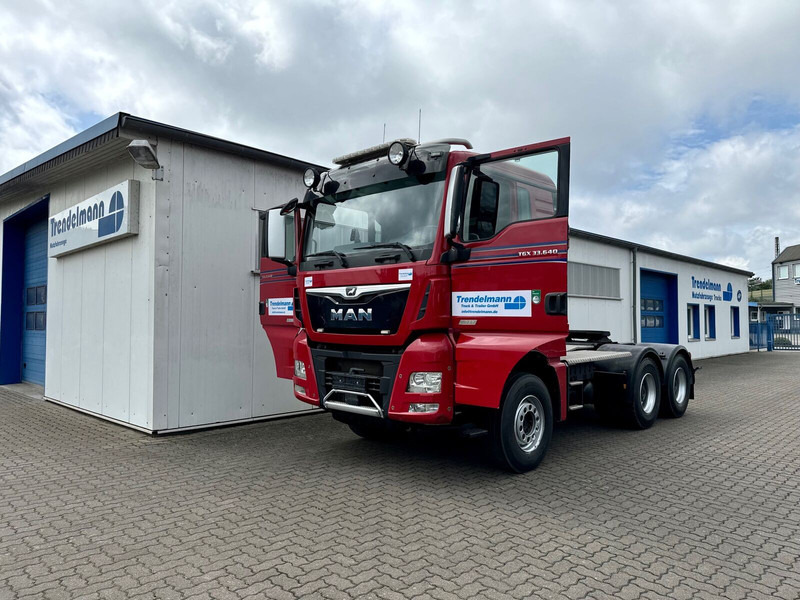 MAN TGX 33.640 6x4 Kipphydraulic-Retarder - Tegljač: slika MAN TGX 33.640 6x4 Kipphydraulic-Retarder - Tegljač MAN TGX 33.640 6x4 Kipphydraulic-Retarder - Tegljač: slika MAN TGX 33.640 6x4 Kipphydraulic-Retarder - Tegljač