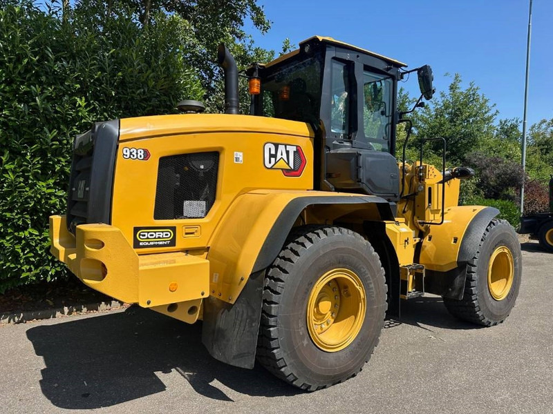 Cat 938M - Utovarivač na kotačima: slika Cat 938M - Utovarivač na kotačima Cat 938M - Utovarivač na kotačima: slika Cat 938M - Utovarivač na kotačima