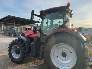 CASE IH CVX 145 - Traktor: slika CASE IH CVX 145 - Traktor CASE IH CVX 145 - Traktor: slika CASE IH CVX 145 - Traktor