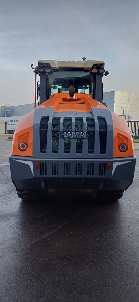 HAMM HC 200i - Kompaktor: slika HAMM HC 200i - Kompaktor HAMM HC 200i - Kompaktor: slika HAMM HC 200i - Kompaktor