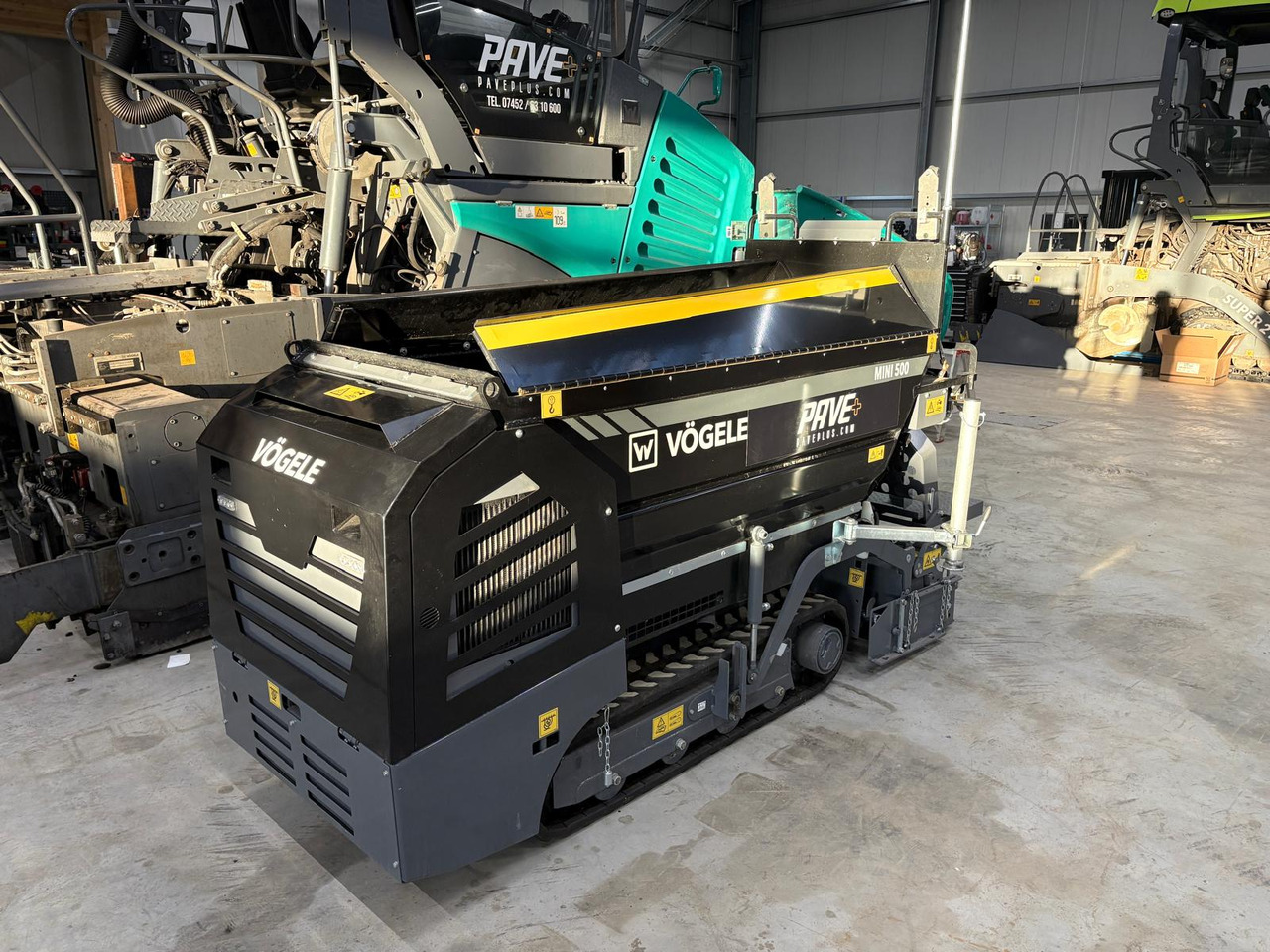 VÖGELE MINI 500 - Finišer za asfalt: slika VÖGELE MINI 500 - Finišer za asfalt VÖGELE MINI 500 - Finišer za asfalt: slika VÖGELE MINI 500 - Finišer za asfalt