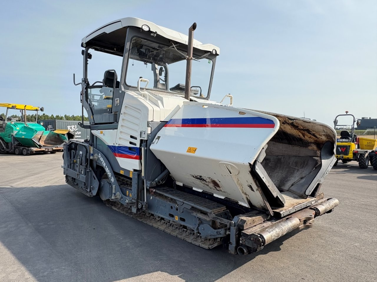 VÖGELE SUPER 1800-3i - Finišer za asfalt: slika VÖGELE SUPER 1800-3i - Finišer za asfalt VÖGELE SUPER 1800-3i - Finišer za asfalt: slika VÖGELE SUPER 1800-3i - Finišer za asfalt