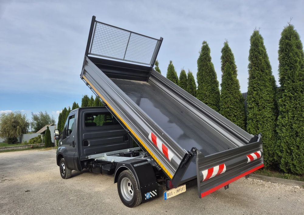 Iveco 35C15 3.0 150KM - Mali kamion kiper: slika Iveco 35C15 3.0 150KM - Mali kamion kiper Iveco 35C15 3.0 150KM - Mali kamion kiper: slika Iveco 35C15 3.0 150KM - Mali kamion kiper