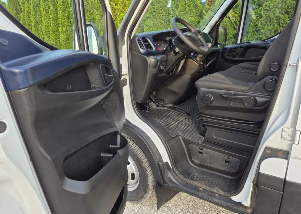 Iveco 35C16 35C15 160KM Brygadówka - Mali kamion kiper: slika Iveco 35C16 35C15 160KM Brygadówka - Mali kamion kiper Iveco 35C16 35C15 160KM Brygadówka - Mali kamion kiper: slika Iveco 35C16 35C15 160KM Brygadówka - Mali kamion kiper