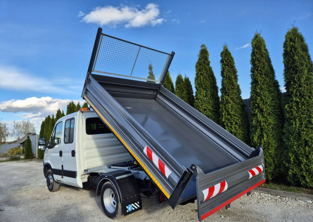 Iveco 35c17 3.0 Brygadówka - Mali kamion kiper: slika Iveco 35c17 3.0 Brygadówka - Mali kamion kiper Iveco 35c17 3.0 Brygadówka - Mali kamion kiper: slika Iveco 35c17 3.0 Brygadówka - Mali kamion kiper