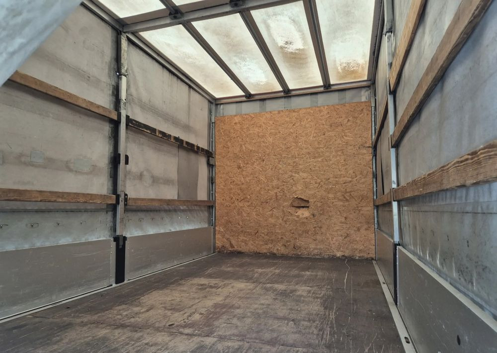 Iveco 35s14 140KM - Dostavno vozilo s ceradom: slika Iveco 35s14 140KM - Dostavno vozilo s ceradom Iveco 35s14 140KM - Dostavno vozilo s ceradom: slika Iveco 35s14 140KM - Dostavno vozilo s ceradom