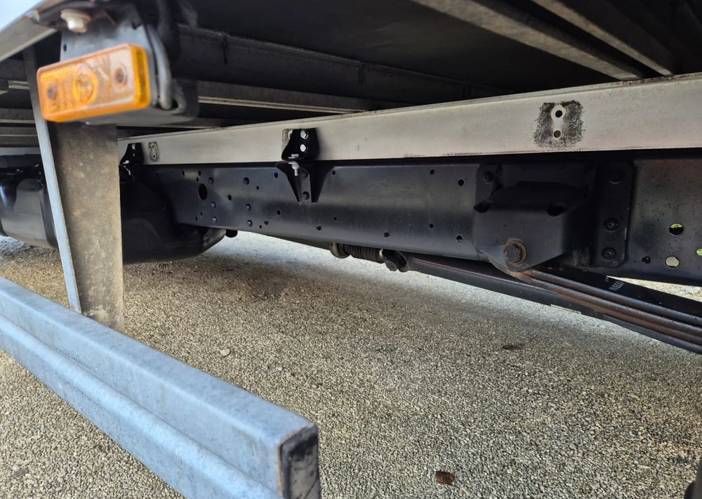 Iveco 65C17 3.0 170KM/ DMC 3.5T/ Burto Plandeka 10 palet/ - Dostavno vozilo s ravnom platformom: slika Iveco 65C17 3.0 170KM/ DMC 3.5T/ Burto Plandeka 10 palet/ - Dostavno vozilo s ravnom platformom Iveco 65C17 3.0 170KM/ DMC 3.5T/ Burto Plandeka 10 palet/ - Dostavno vozilo s ravnom platformom: slika Iveco 65C17 3.0 170KM/ DMC 3.5T/ Burto Plandeka 10 palet/ - Dostavno vozilo s ravnom platformom