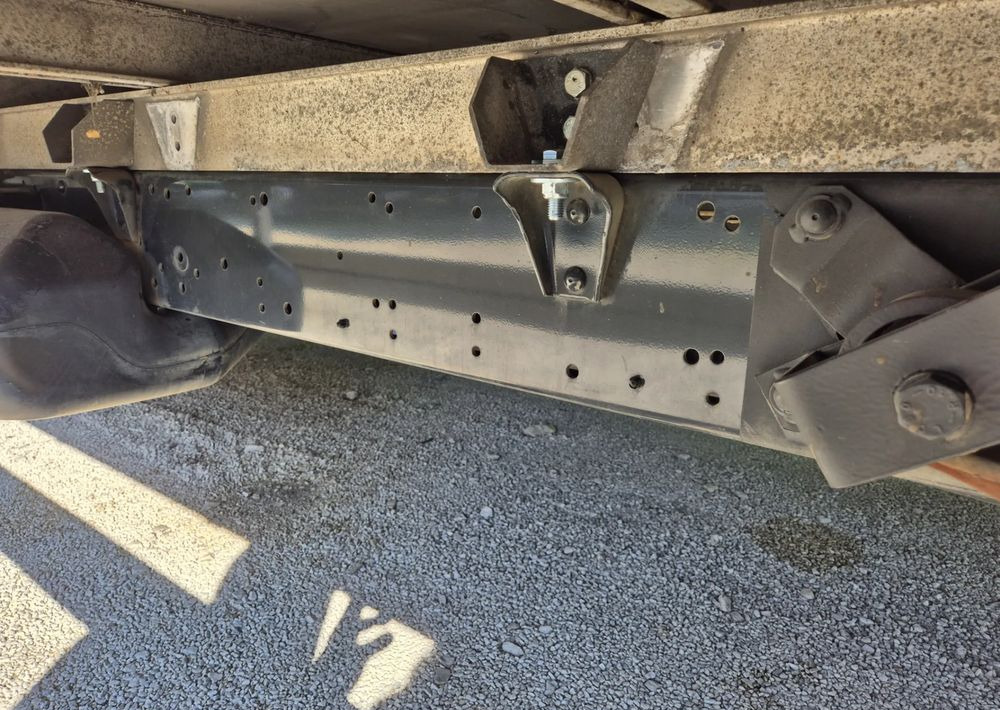 Iveco Iveco 35c14 2.3 140KM Plandeka - Dostavno vozilo s ravnom platformom: slika Iveco Iveco 35c14 2.3 140KM Plandeka - Dostavno vozilo s ravnom platformom Iveco Iveco 35c14 2.3 140KM Plandeka - Dostavno vozilo s ravnom platformom: slika Iveco Iveco 35c14 2.3 140KM Plandeka - Dostavno vozilo s ravnom platformom