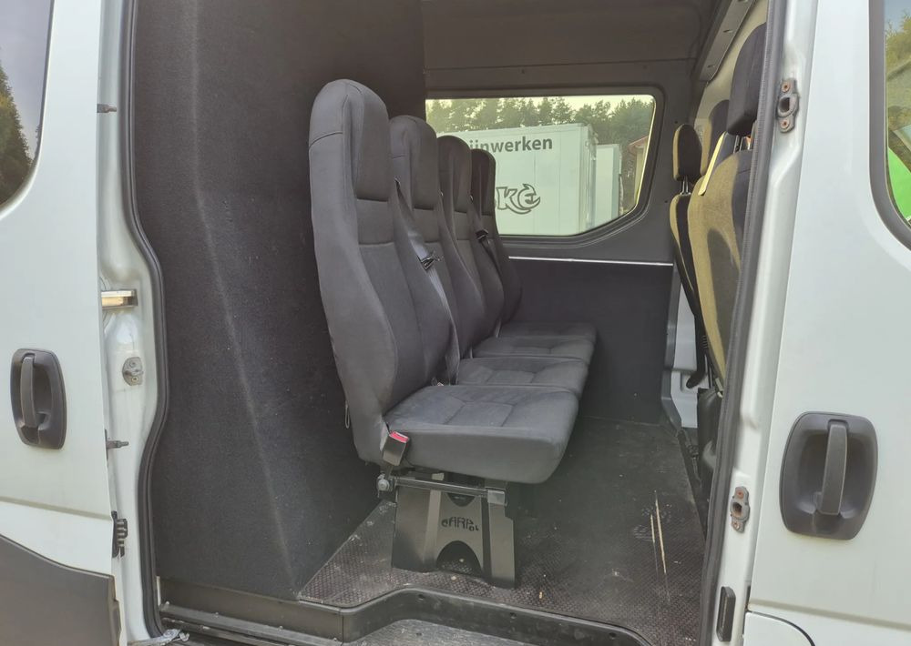 Iveco Iveco 35s18 3.0 180KM Brygadówka manual - Dostavno vozilo s dvostrukom kabinom: slika Iveco Iveco 35s18 3.0 180KM Brygadówka manual - Dostavno vozilo s dvostrukom kabinom Iveco Iveco 35s18 3.0 180KM Brygadówka manual - Dostavno vozilo s dvostrukom kabinom: slika Iveco Iveco 35s18 3.0 180KM Brygadówka manual - Dostavno vozilo s dvostrukom kabinom