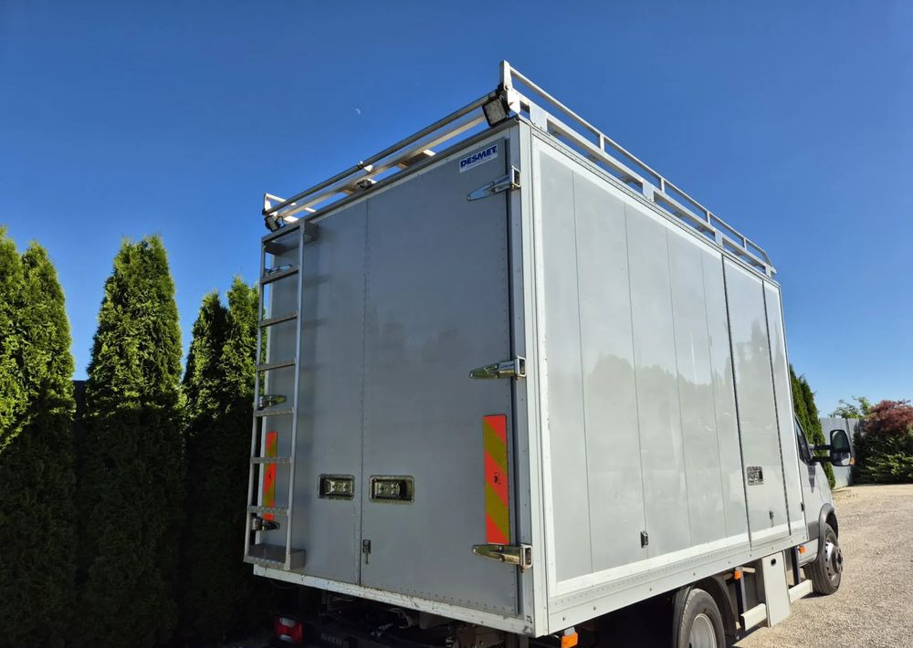 Kontener 8 palet Iveco, wysoki 230cm, bagażnik dachowy, regały, stan idealny! - Izmjenjivi sanduk - kutija: slika Kontener 8 palet Iveco, wysoki 230cm, bagażnik dachowy, regały, stan idealny! - Izmjenjivi sanduk - kutija Kontener 8 palet Iveco, wysoki 230cm, bagażnik dachowy, regały, stan idealny! - Izmjenjivi sanduk - kutija: slika Kontener 8 palet Iveco, wysoki 230cm, bagażnik dachowy, regały, stan idealny! - Izmjenjivi sanduk - kutija