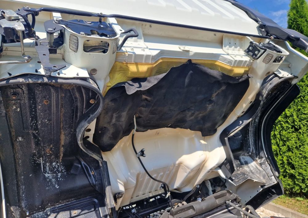 Mali kamion kiper Mitsubishi CANTER 3C13 IVECO 3.0 EURO 5: slika Mali kamion kiper Mitsubishi CANTER 3C13 IVECO 3.0 EURO 5 Mali kamion kiper Mitsubishi CANTER 3C13 IVECO 3.0 EURO 5: slika Mali kamion kiper Mitsubishi CANTER 3C13 IVECO 3.0 EURO 5