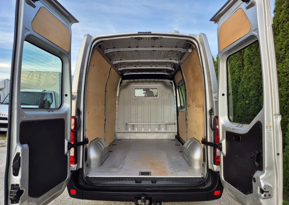 Renault Master 2.3 125KM ŚLICZNY Bez AdBlue** - Furgon: slika Renault Master 2.3 125KM ŚLICZNY Bez AdBlue** - Furgon Renault Master 2.3 125KM ŚLICZNY Bez AdBlue** - Furgon: slika Renault Master 2.3 125KM ŚLICZNY Bez AdBlue** - Furgon