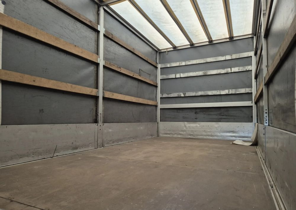 Renault Master 2.3 Plandeka 10 palet Bliźniaki - Dostavno vozilo s ravnom platformom: slika Renault Master 2.3 Plandeka 10 palet Bliźniaki - Dostavno vozilo s ravnom platformom Renault Master 2.3 Plandeka 10 palet Bliźniaki - Dostavno vozilo s ravnom platformom: slika Renault Master 2.3 Plandeka 10 palet Bliźniaki - Dostavno vozilo s ravnom platformom