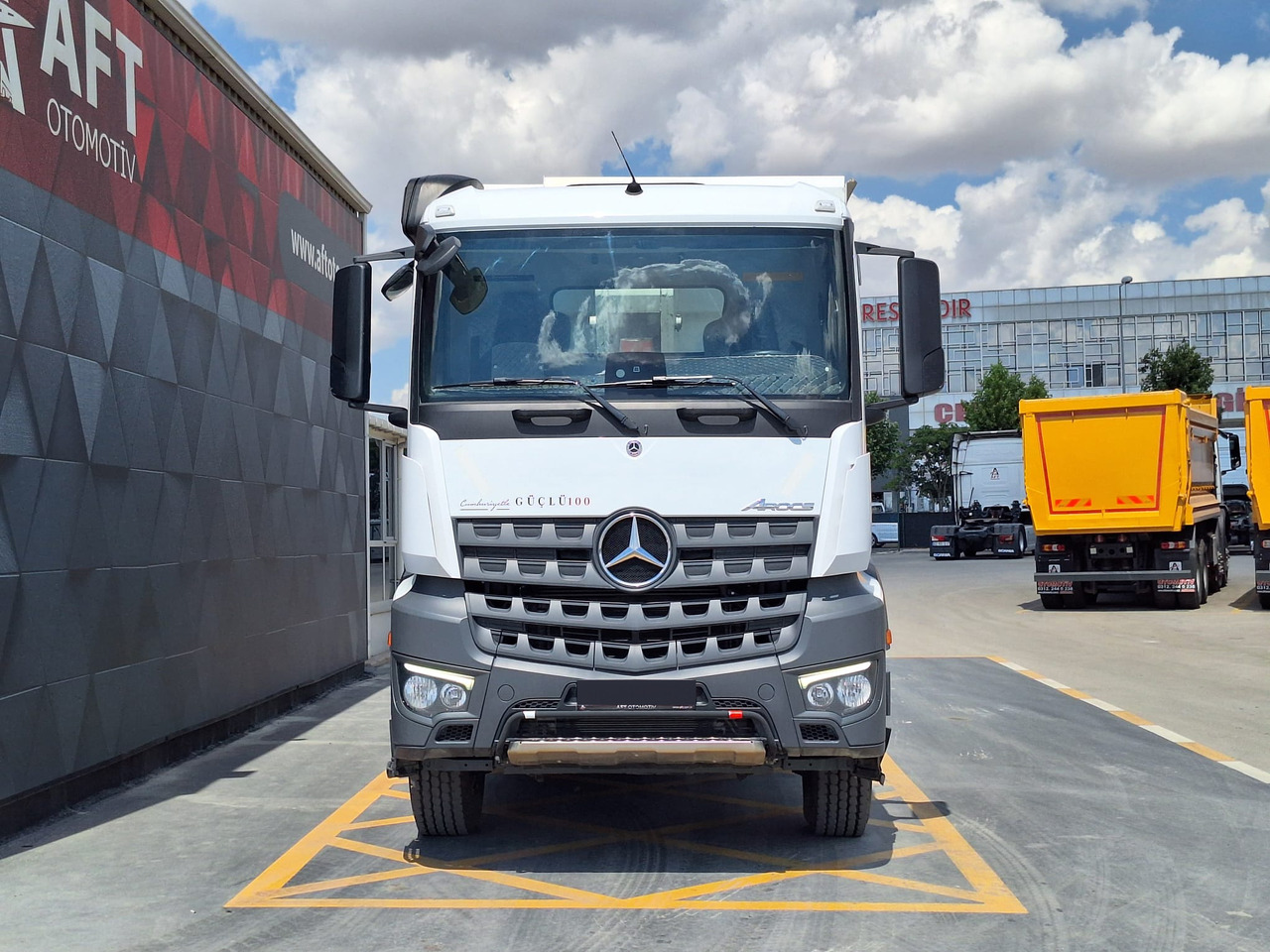 MERCEDES-BENZ AROCS 3345 - Kiper: slika MERCEDES-BENZ AROCS 3345 - Kiper MERCEDES-BENZ AROCS 3345 - Kiper: slika MERCEDES-BENZ AROCS 3345 - Kiper